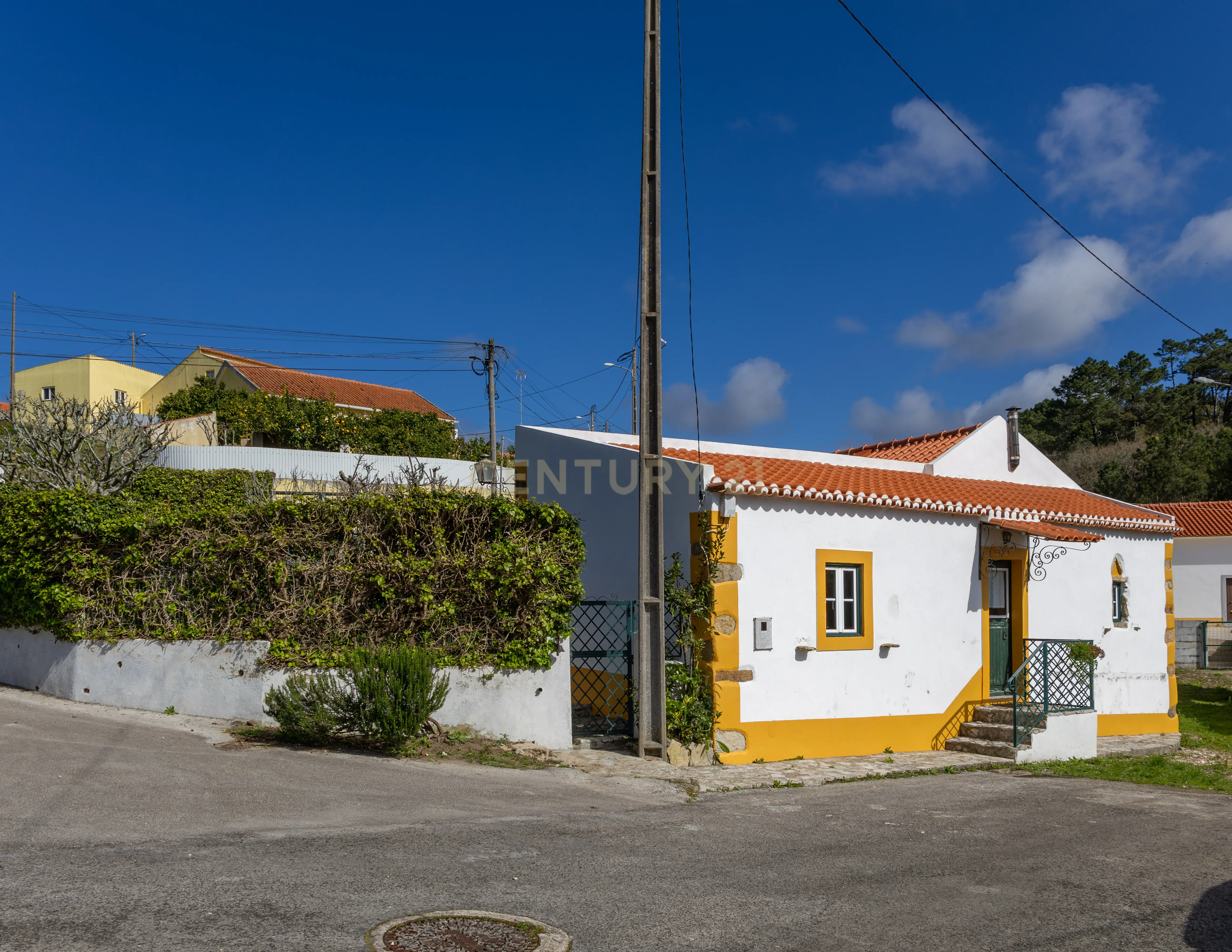 Moradia Térrea Rustica T2 - Arrifana - Image 1
